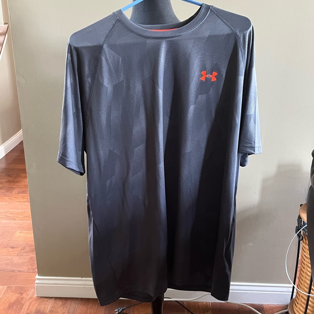 Under Armour T-Shirt